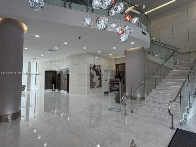 Apartment for rent  Unit #1027 - photo 7439004