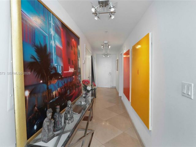 Apartment for sale  Unit #712 - photo 7168331