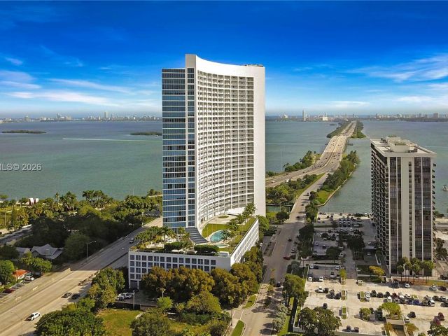 Apartment for sale  Unit #712 - photo 7168346