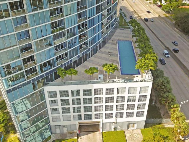 Apartment for sale  Unit #712 - photo 7168347