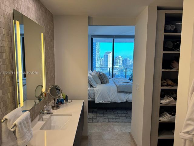 Apartment for rent  Unit #1109 - photo 7116043