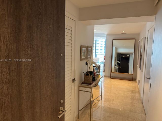 Apartment for rent  Unit #1109 - photo 7116049