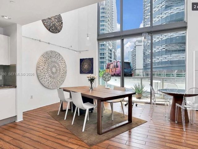 1-bedroom condo for sale in Miami - 1050 Brickell Ave 208 - MondialRealty