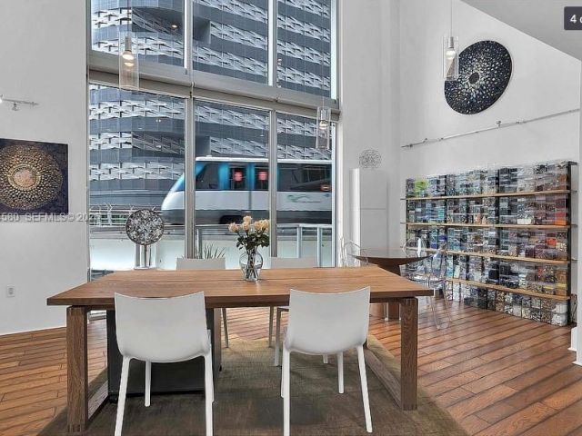 1-bedroom condo for sale in Miami - 1050 Brickell Ave 208 - MondialRealty
