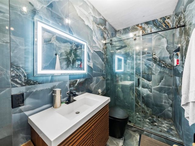 Home for sale at 8918 Harding Ave - photo 7098628