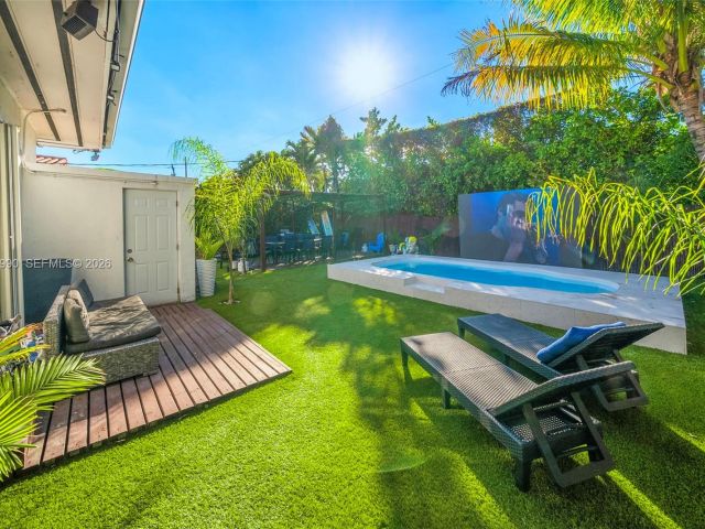 Home for sale at 8918 Harding Ave - photo 7098638