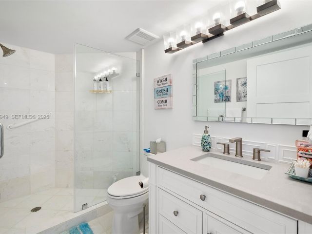 Apartment for sale  Unit #901 - photo 7113520