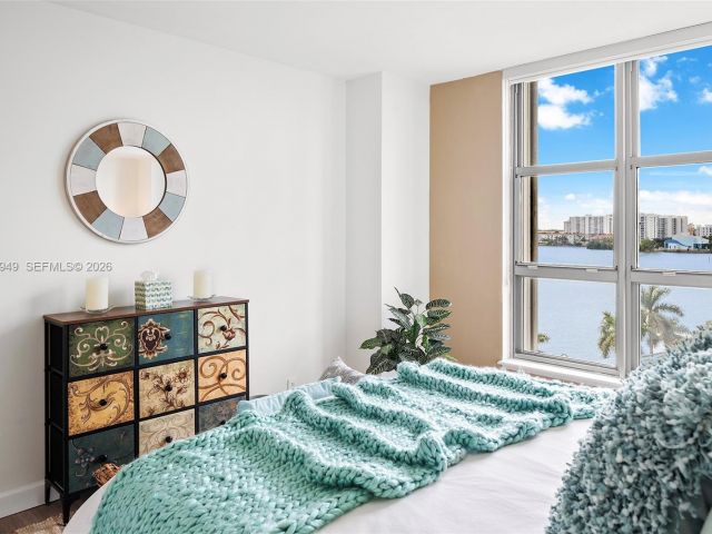 Apartment for sale  Unit #901 - photo 7113522