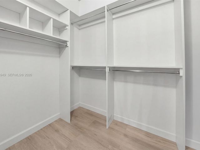 Apartment for sale  Unit #901 - photo 7113524