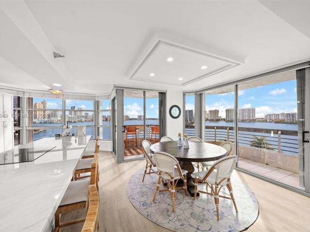 Apartment for sale  Unit #901 - photo 7113528