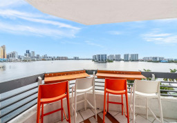 Apartment #901 at Mystic Pointe 200