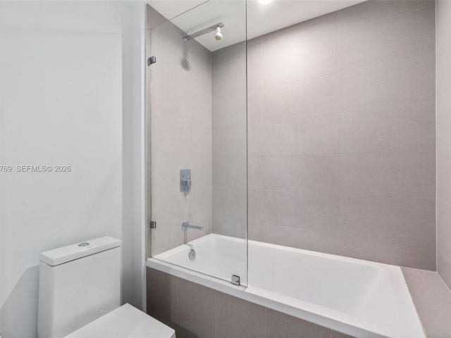 Apartment for sale  Unit #3702 - photo 7098966