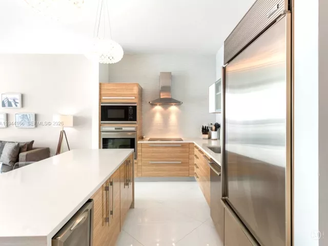 2-bedroom condo for sale in Miami - 2020 N Bayshore Dr 1204 - MondialRealty