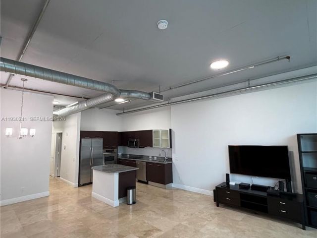 Apartment for rent  Unit #303 - photo 7506619