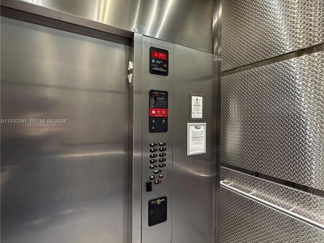 Apartment for rent  Unit #303 - photo 7506635