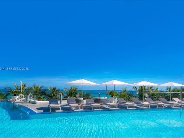 Apartment for sale  Unit #4101 - photo 7103460