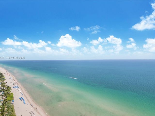 Apartment for sale  Unit #4101 - photo 7103464