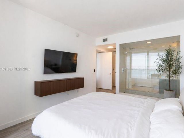 Apartment for sale  Unit #3402 - photo 7101743