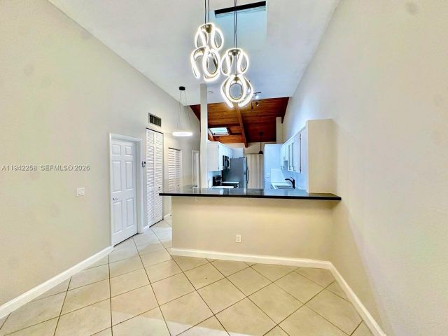 Home for rent at 2753 S Parkview Dr - photo 7146639