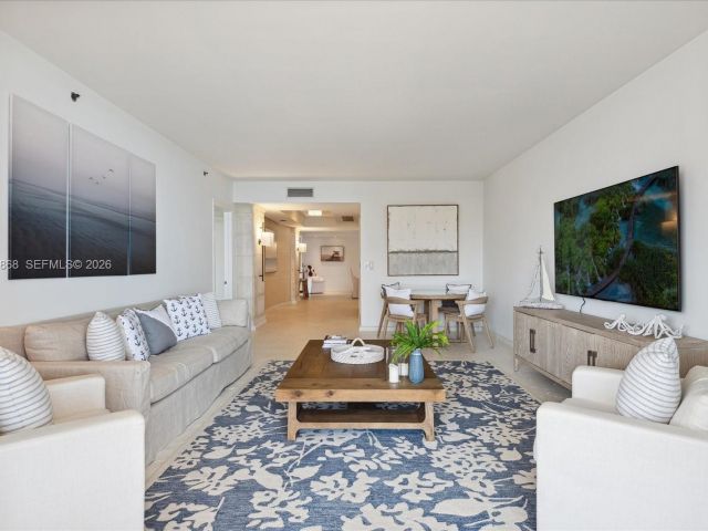 Apartment for rent  Unit #1501 - photo 7117228