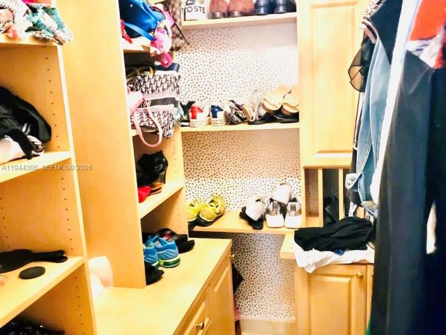 Apartment for sale  Unit #8E - photo 7102792