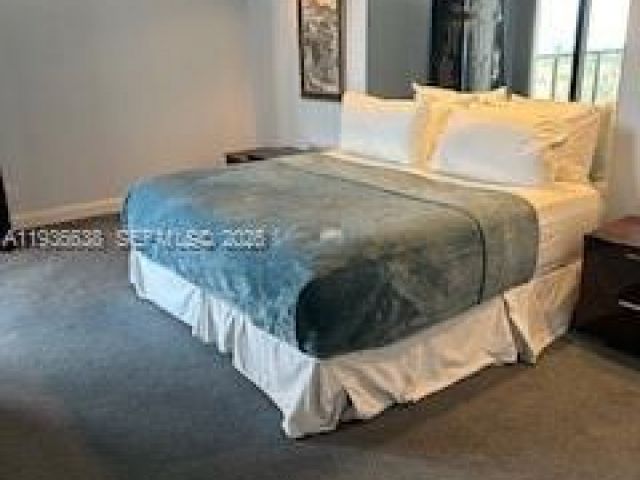 Apartment for sale  Unit #10-L - photo 7114239