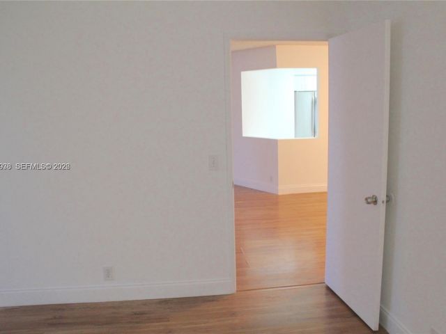 Apartment for rent  Unit #1903 - photo 7434806