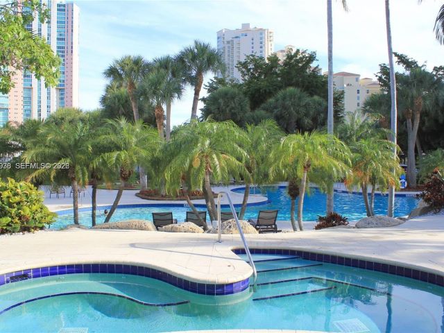 Apartment for rent  Unit #1903 - photo 7434808