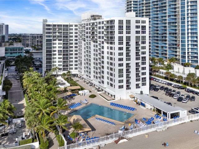 Apartment for sale  Unit #318 - photo 7433963