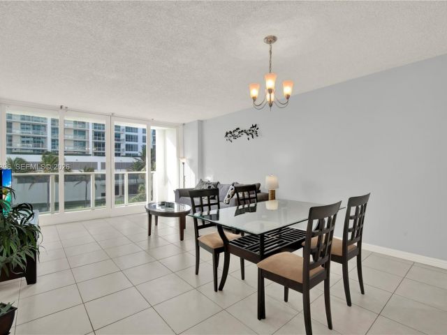 Apartment for sale  Unit #318 - photo 7433967