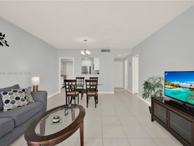 Apartment for sale  Unit #318 - photo 7433977