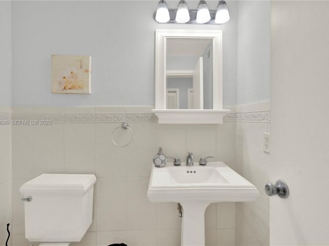 Apartment for sale  Unit #318 - photo 7433990