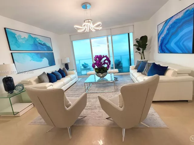 3-bedroom condo for rent in Hollywood - 3951 S Ocean Dr 602 - MondialRealty