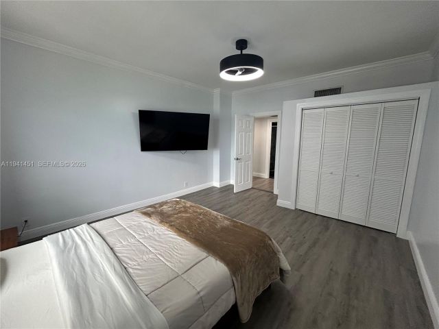Apartment for rent  Unit #PH11 - photo 7116549