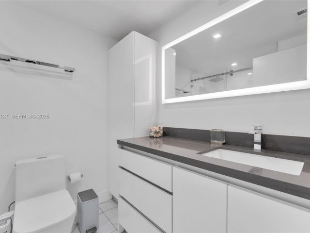 Apartment for sale  Unit #1506 - photo 7176100