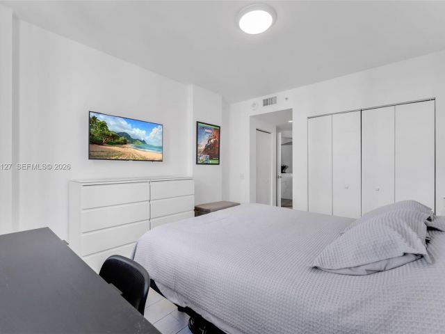 Apartment for sale  Unit #1506 - photo 7176101