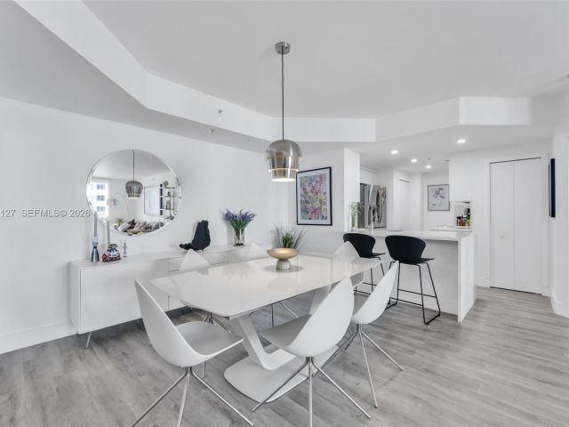 Apartment for sale  Unit #1506 - photo 7176109