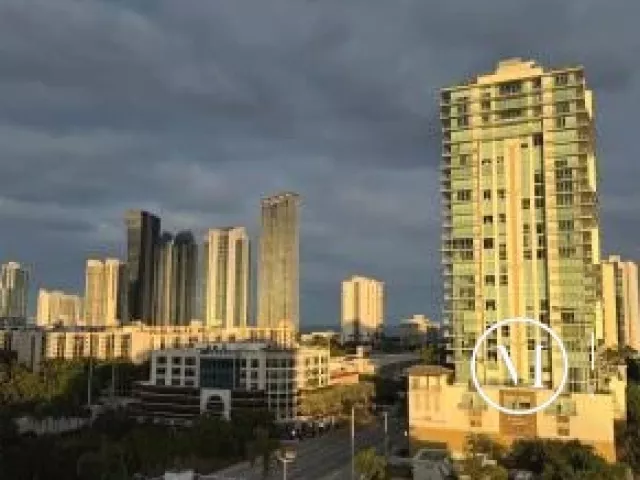 3-bedroom condo for sale in Sunny Isles Beach - 400 Sunny Isles Boulevard 1022 - MondialRealty