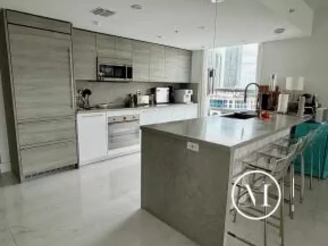 3-bedroom condo for sale in Sunny Isles Beach - 400 Sunny Isles Boulevard 1022 - MondialRealty