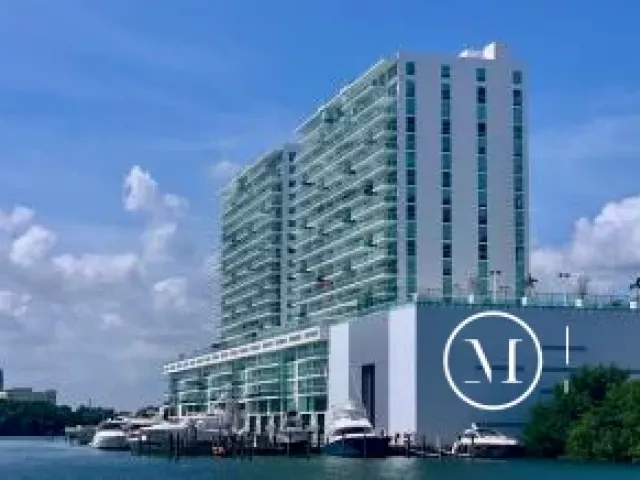 3-bedroom condo for sale in Sunny Isles Beach - 400 Sunny Isles Boulevard 1022 - MondialRealty