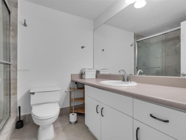 Apartment for rent  Unit #1606 - photo 7287402