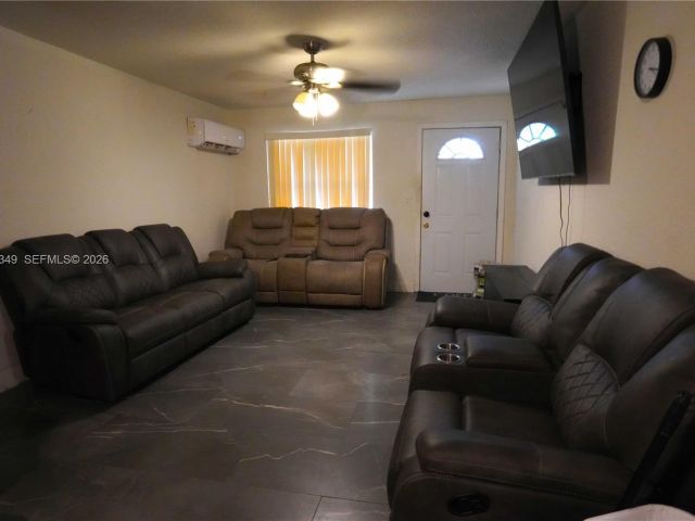 Home for sale at 625 NE 130th Street - photo 7437380