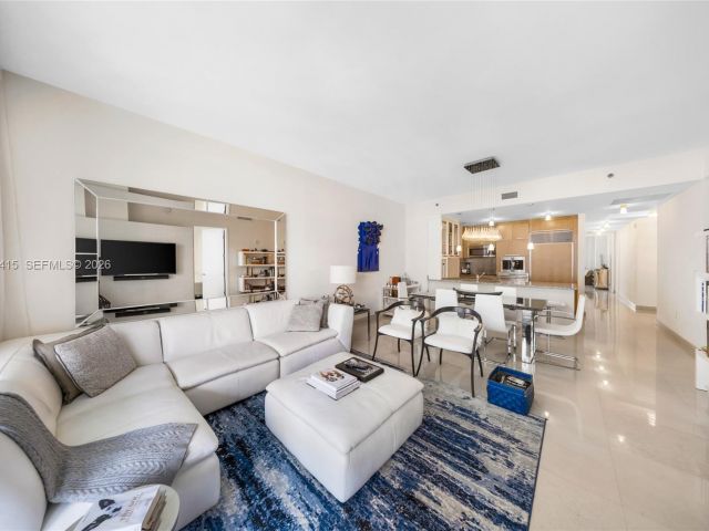 Apartment for sale  Unit #1502 - photo 7530580