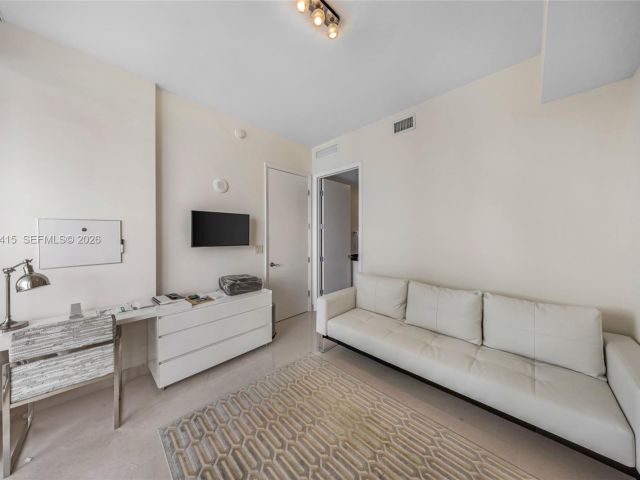 Apartment for sale  Unit #1502 - photo 7530584