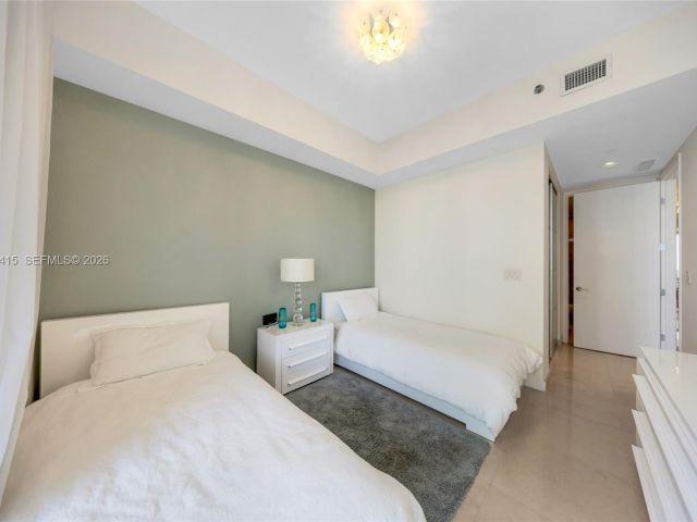 Apartment for sale  Unit #1502 - photo 7530587