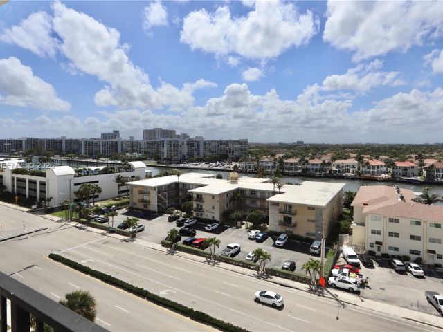 Apartment for sale  Unit #806 - photo 7444296