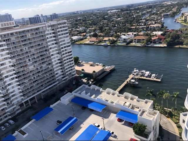 Apartment for sale  Unit #1405 - photo 7127365