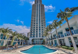 Apartment #1405 at Ocean Marine Yacht Club