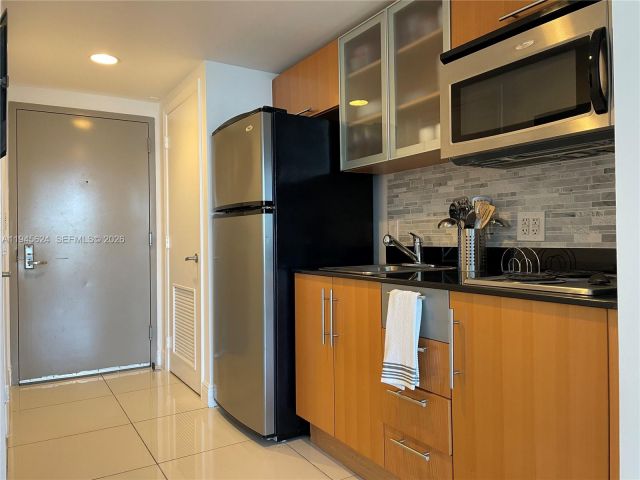 Apartment for rent  Unit #5408 - photo 7427719