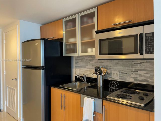 Apartment for rent  Unit #5408 - photo 7427721